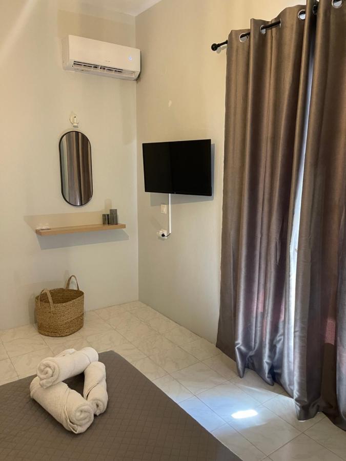 Sidari Centre Apartment *